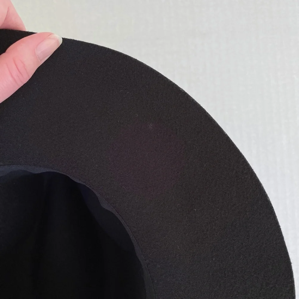 Black Hat with Faux Suede Band